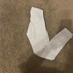 Lululemon wunder trains Light Gray Leopard Print Leggings